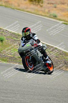 media/Apr-13-2025-TrackXperience (Sun) [[fb1ef998a6]]/Level 1 (Beginner)/Turns 4 and 6 (Session 4)/